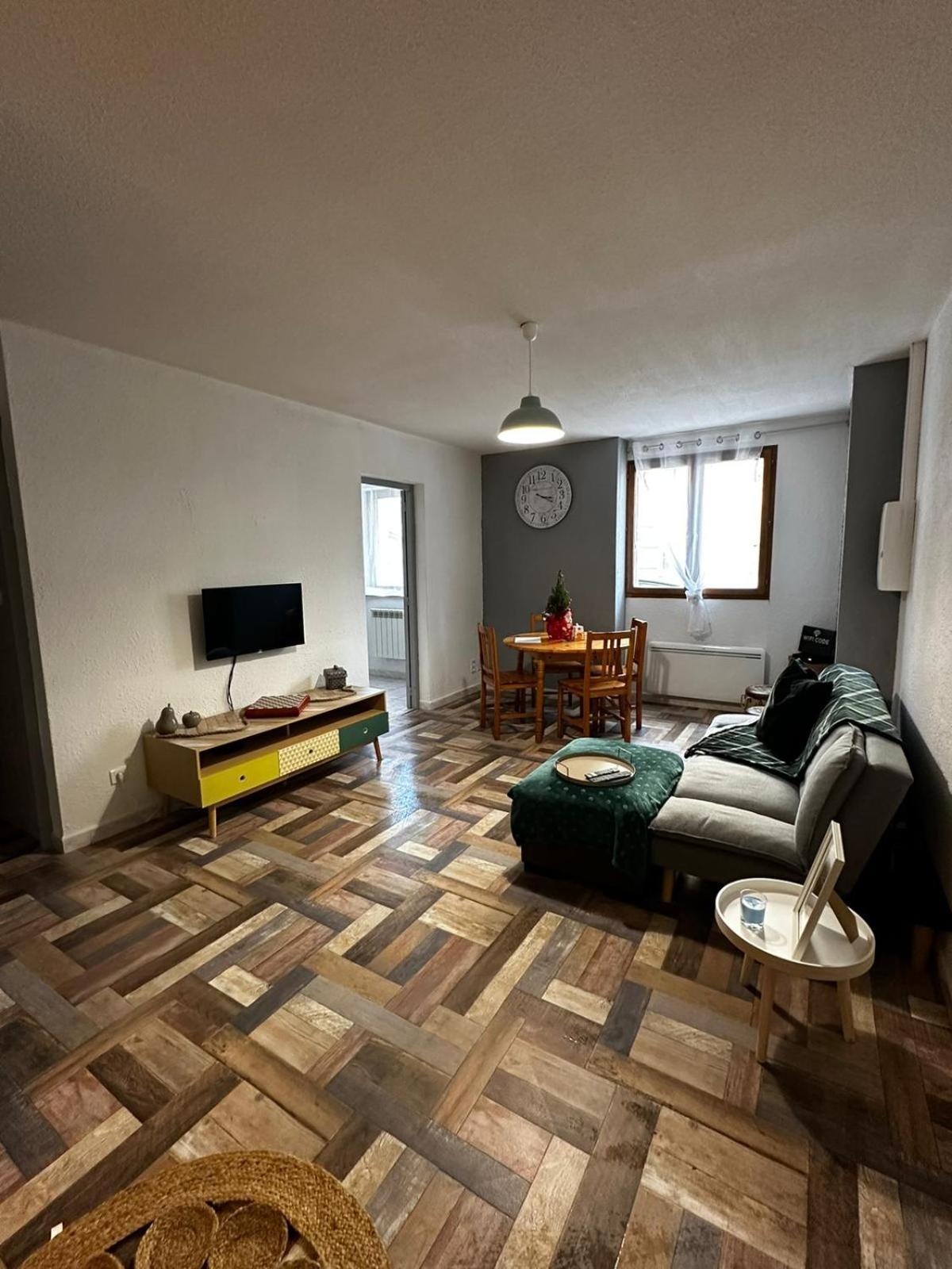 Superbe Appartement Lamalou-les-Bains Eksteriør bilde